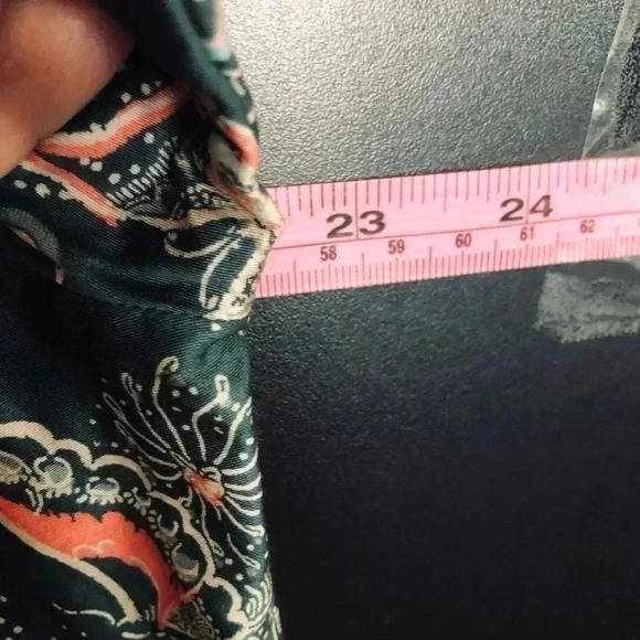 Christopher & Banks 3/4 sleeve, scoop sheered v-neck tie,floral blouse - Picture 4 of 7